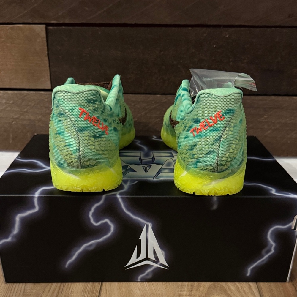 Nike JA 3 Halloween Men’s Size 6 - Picture 4 of 8
